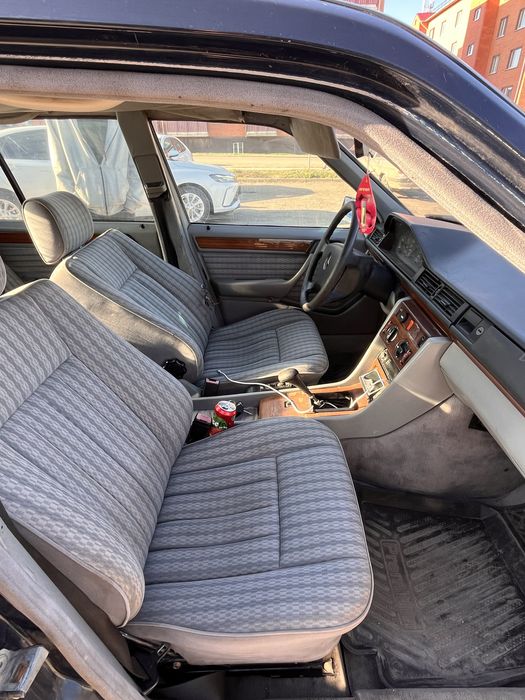 Продам Мерседес w124