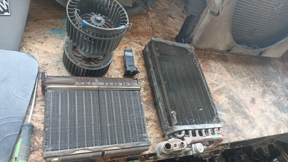 Запчасти на БМВ Е34 Е36