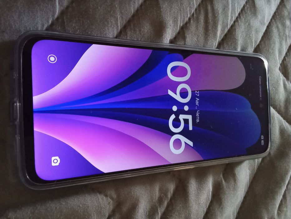 Продавам смартфон redmi 13  90  евро