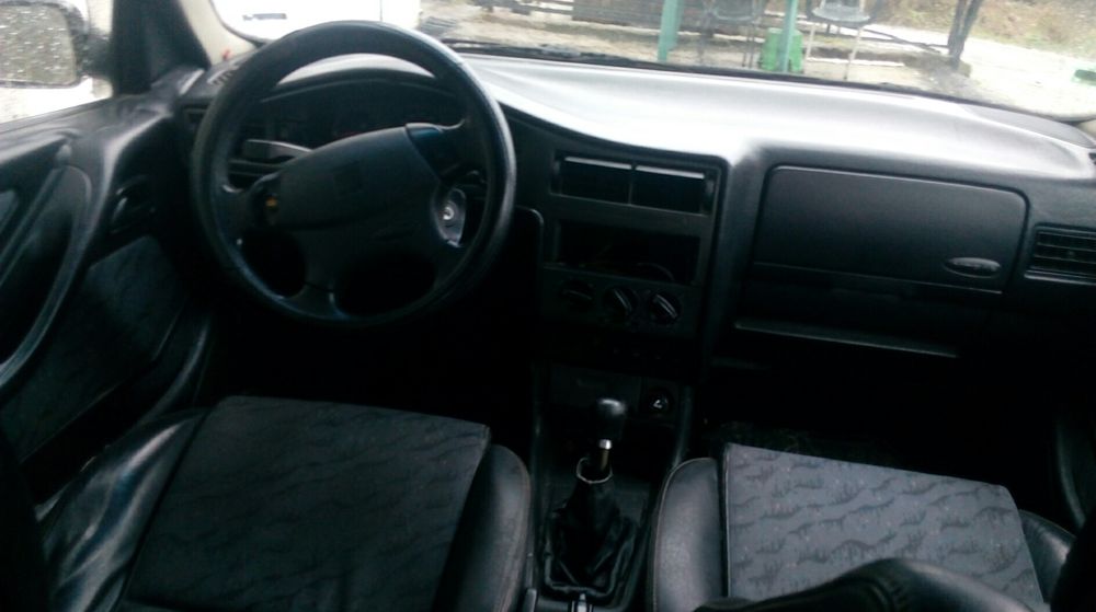 Сеат толедо 2.0 бензин 150кс на части