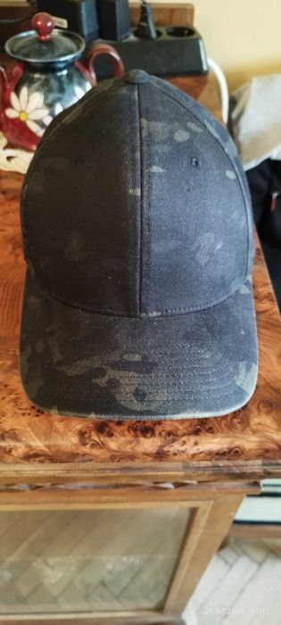 Продавам шапка Flexfit - L-XL