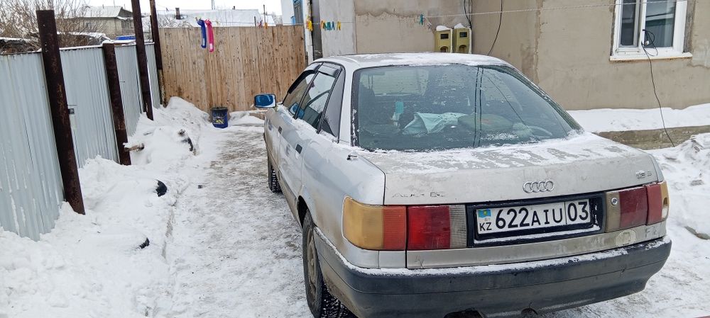 Продам Ауди 80 б3