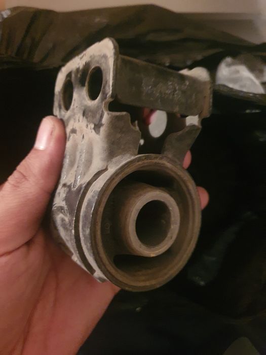 Втулка сайленблок рычага от Spark,Спарк передние автомат