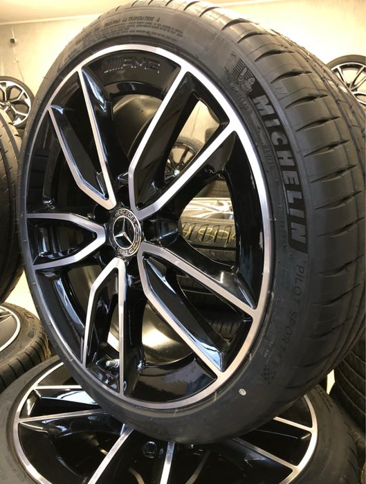 Нови Оригинални Джанти 19цола Mercedes CLA35 AMG(Мерцедес ЦЛА35 АМГ)