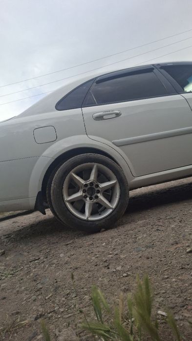 Продам диски на авто