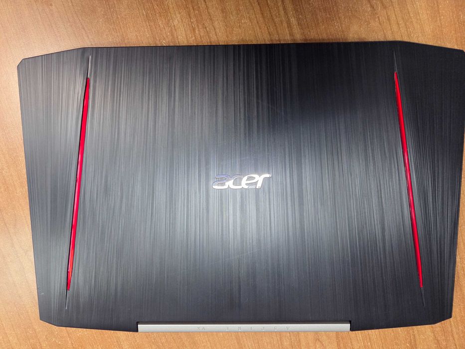 Лаптоп Acer Aspire VX15