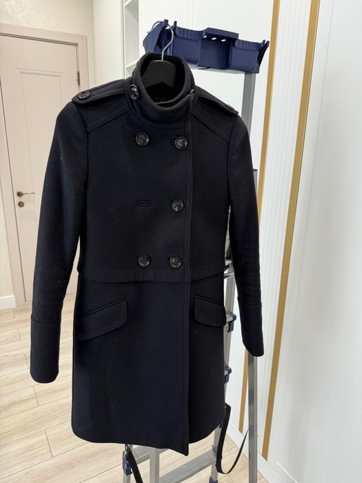 Продам женское шерстяное пальто Massimo Dutti