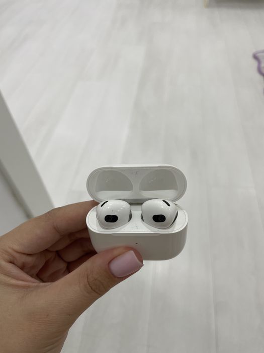 Продам Airpods 3 Оригинал