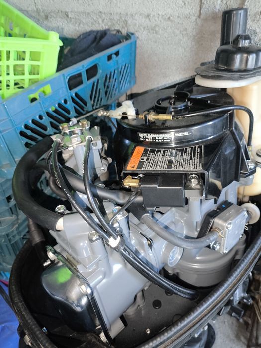 Сузуки 4л.с.4такта.