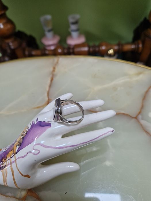 Стар Уникален антикварен сребърен пръстен с черен оникс