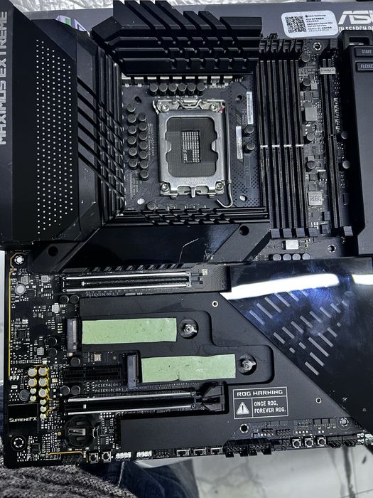 материнская плата maximus extreme z790
