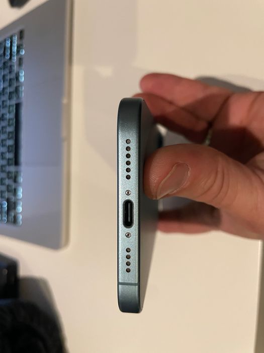 iPhone 16 PLUS 256GB Неразличим От Нов!