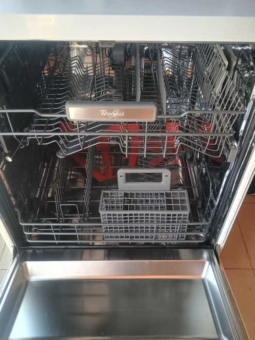 Съдомиялни Whirlpool