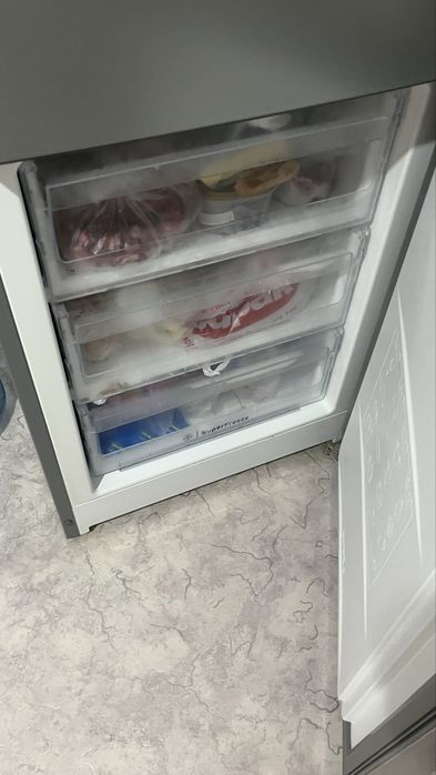 Холодильник indesit