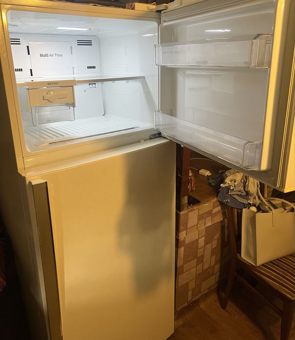 Холодильник LG GC-H502HEHZ