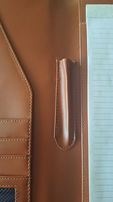 папка за документи луксозна кожена кафява с калкулатор A4 Размер