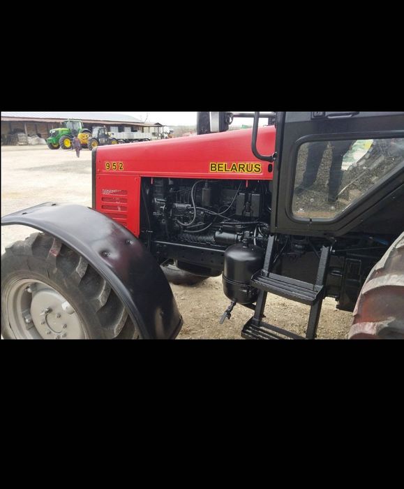 Трактор Беларус 952