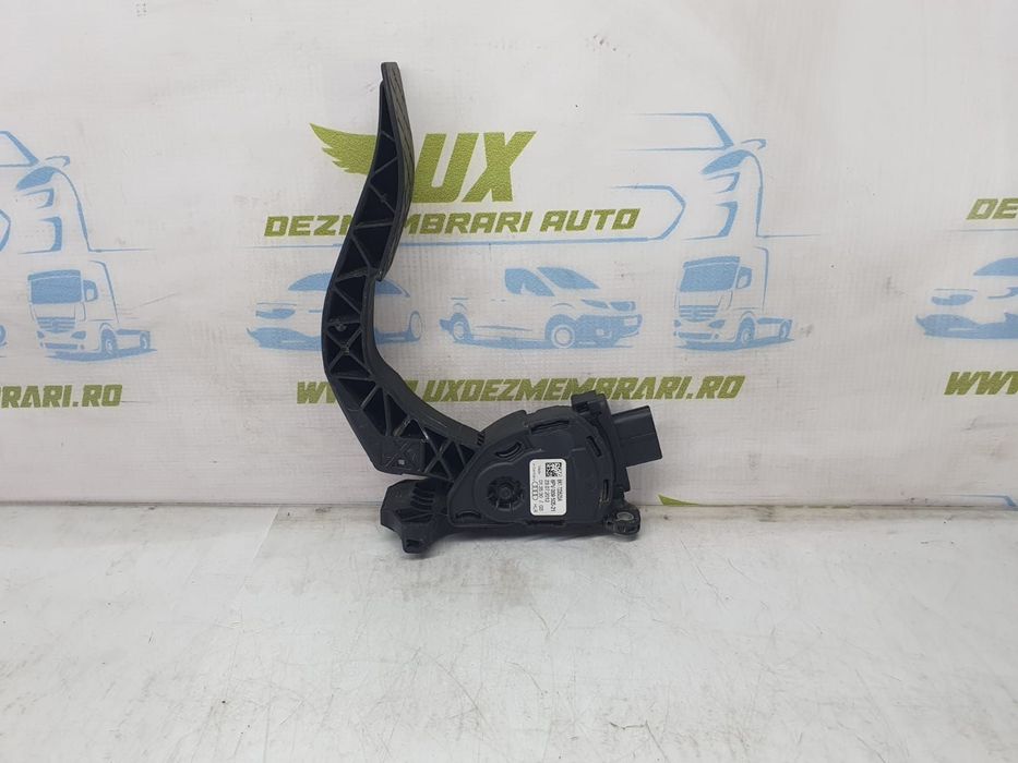 Pedala acceleratie 8k1723523a Audi A5 8T [facelift] [2011 - 2016]