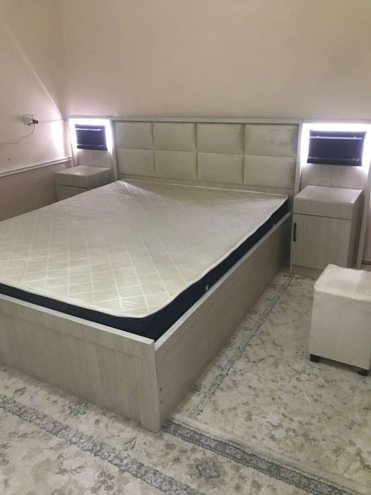Spalniy mebel sotiladi
