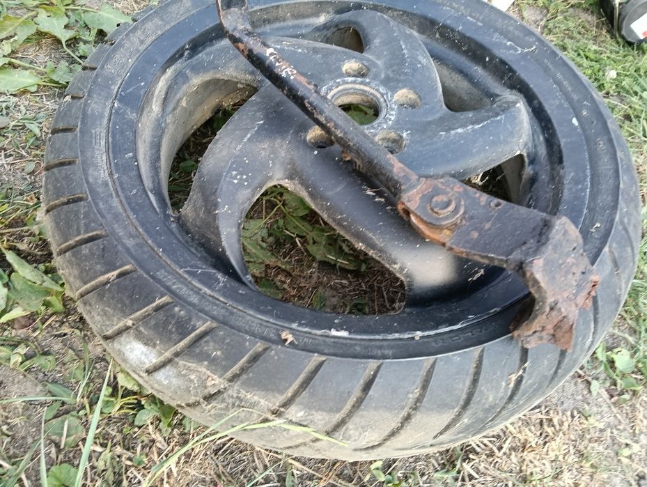 Roată față Scuter originală Malaguti F12