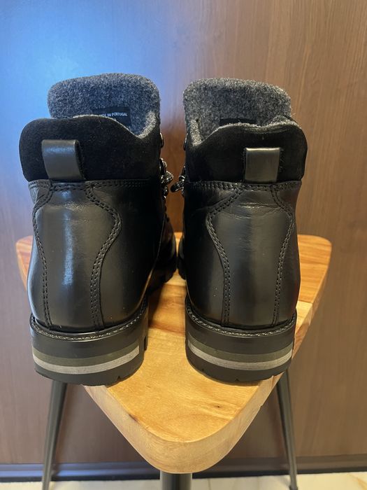 Зимни дебели кожени боти