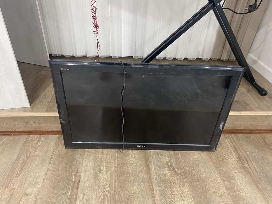 Телевизор sony в отличном состоянии