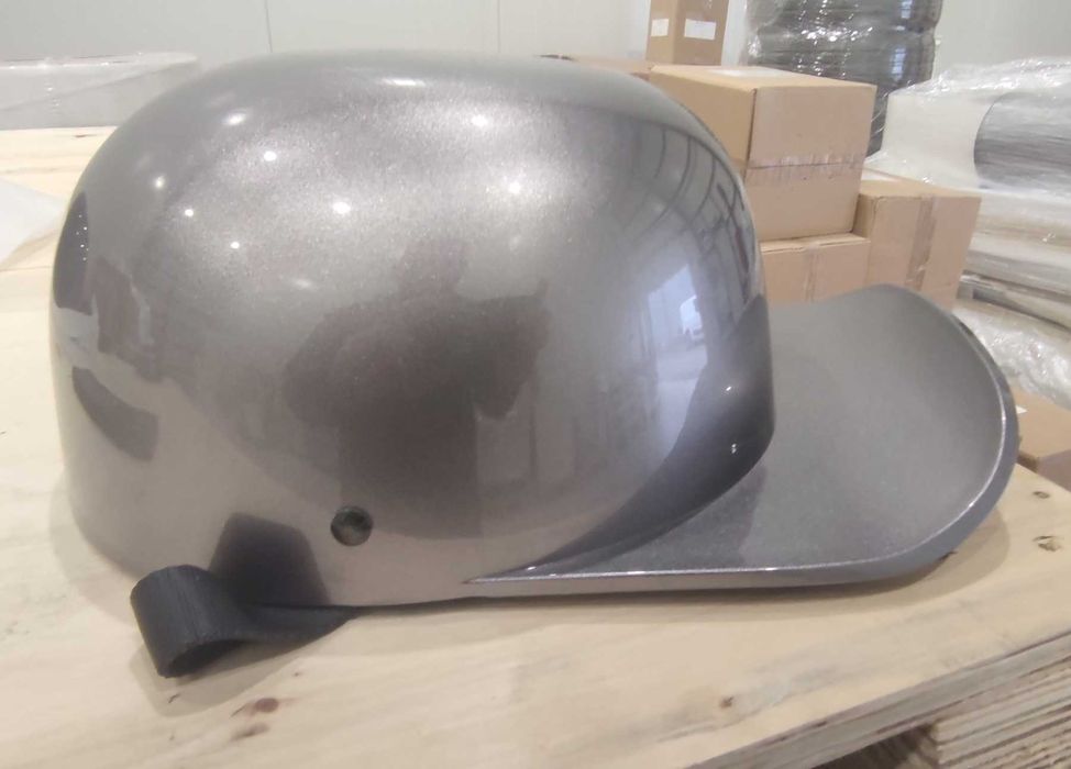 Продавам каска тип канче