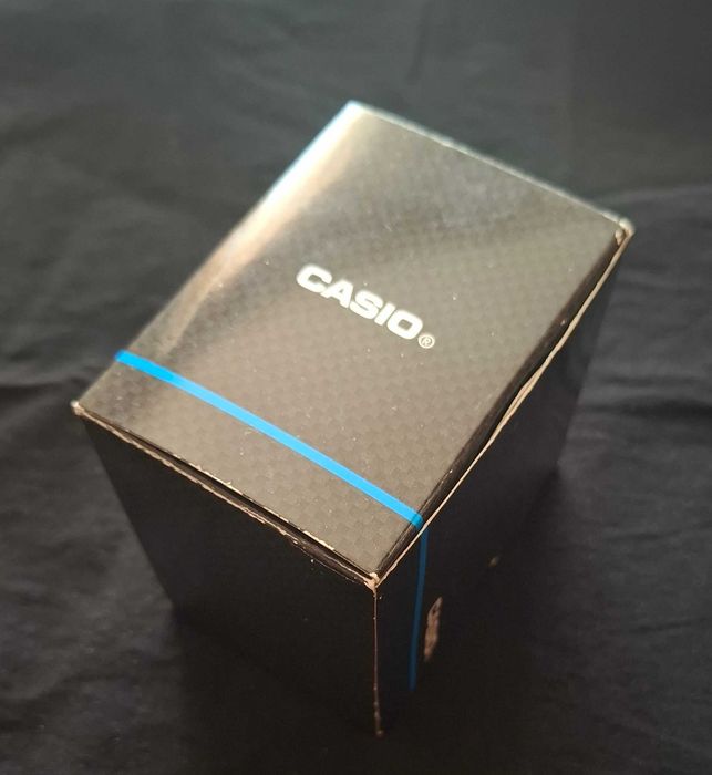 Продавам смарт часовник Huawei Watch GT2 46mm и обикновен часовник Casio W-756D