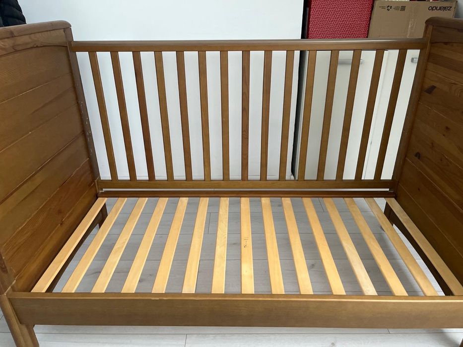 Pătuț copii Mamas & Papas 140×70 cm din lemn masiv + saltea
