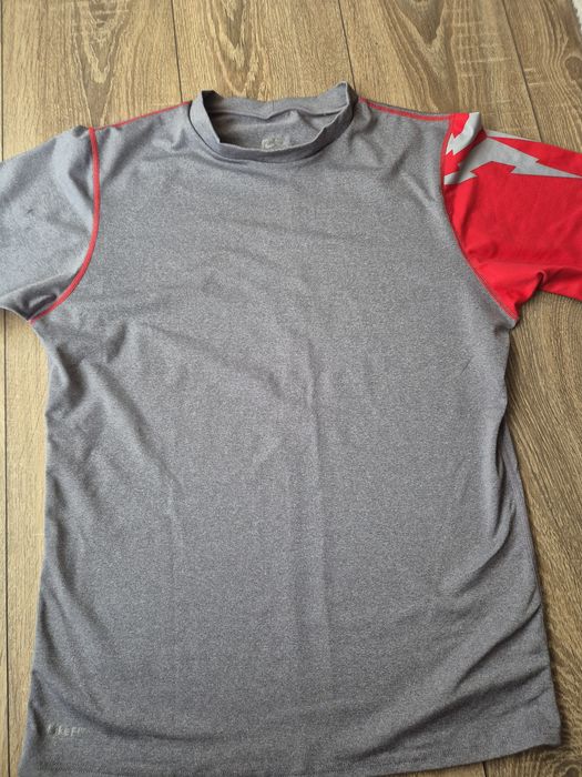 Tricou băieți Nike 176 cm