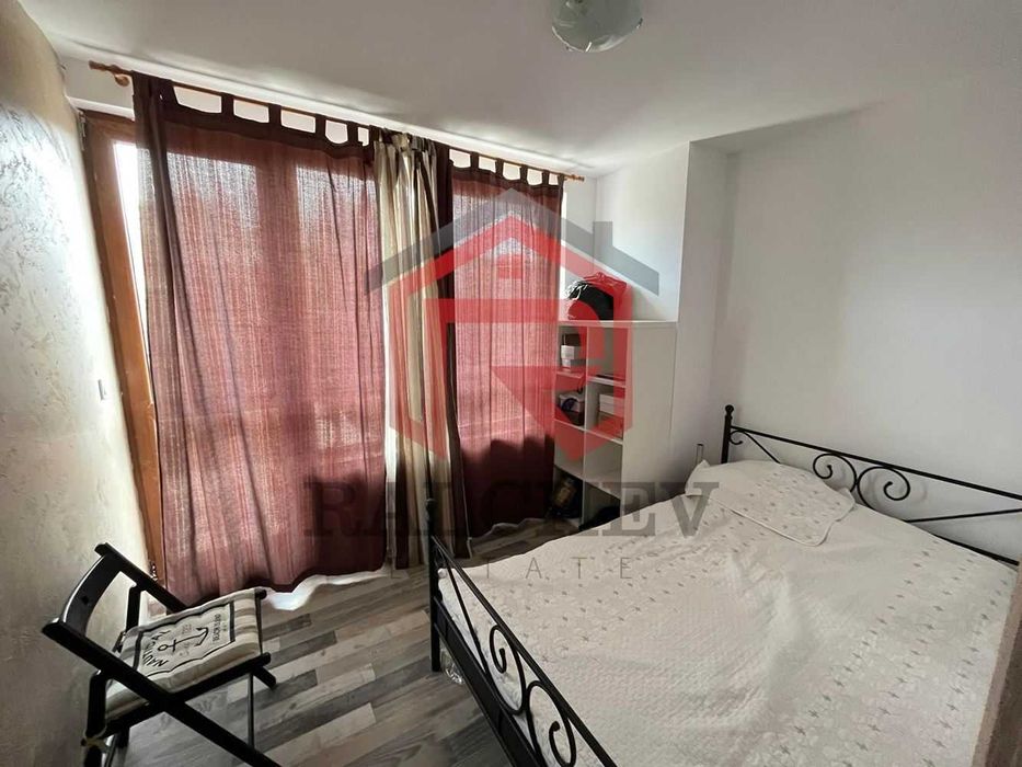 Тристаен апартамент под наем / Възраждане 3