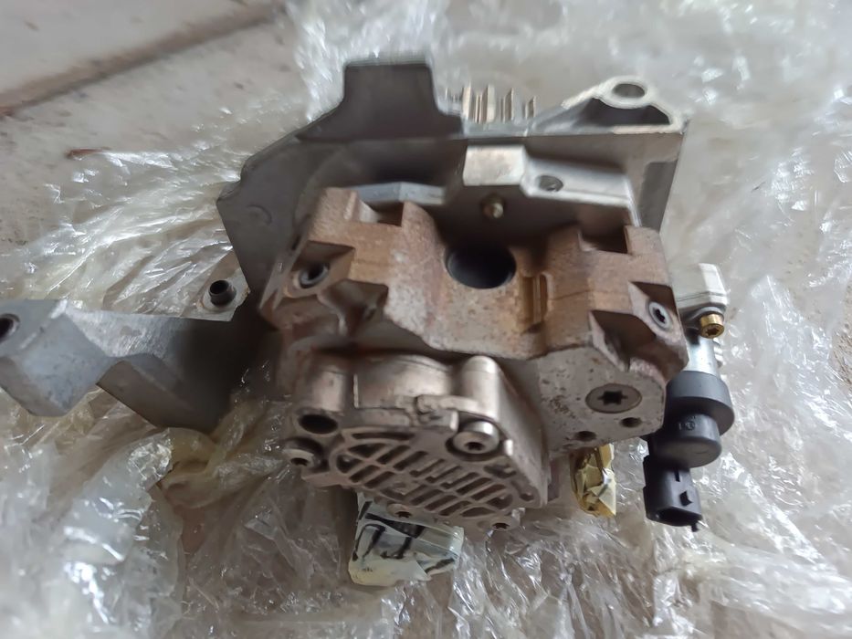 Гнп BOSCH Пежо, Форд, Мазда 1.6 HDI, TDCI