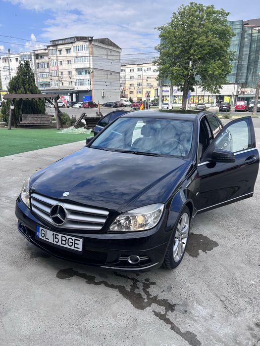 MERCEDES-BENZ C-Class 2011 — imagine 1