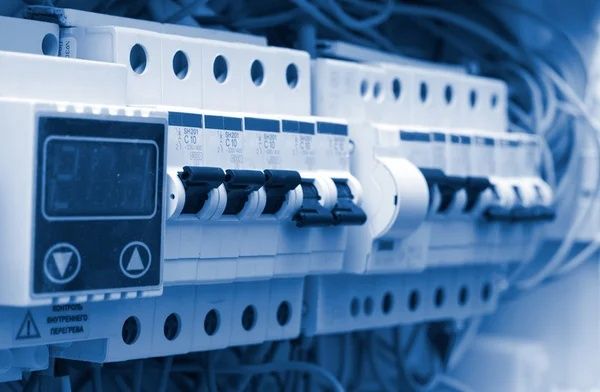 Электрик 24/7 универсал