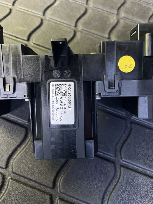 Превключвател на кормилна уредба vw group skoda