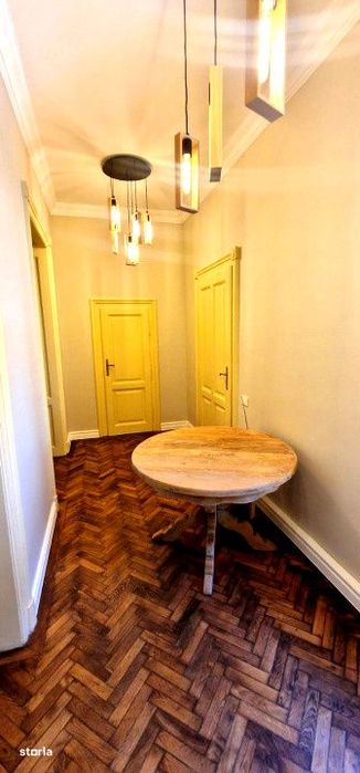 Apartament de lux cu 4 camere de inchiriat Ultracentral