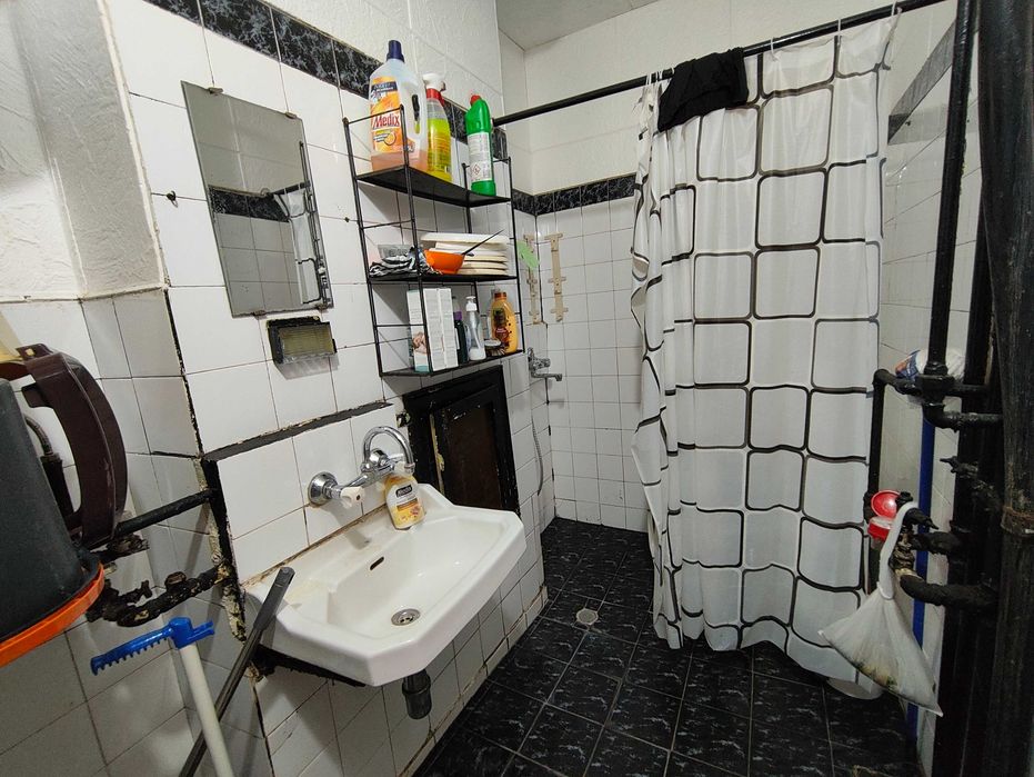 Тристаен апартамент - кв. Боровец - снимка 13