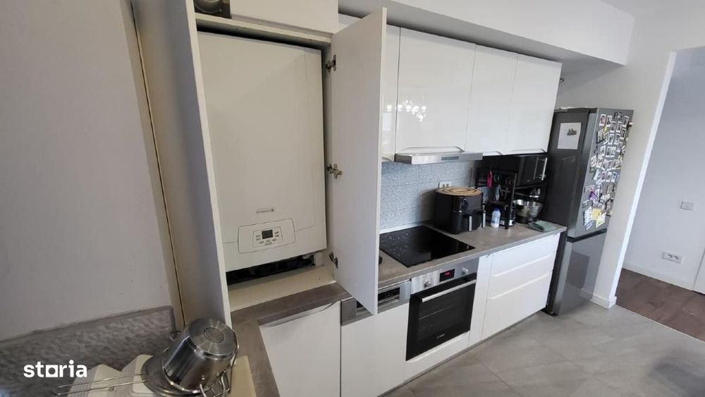 Vanzare apartament 3 camere zona Banu Manta