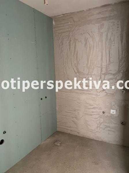 Продава се Двустаен апартамент в Пловдив, Кючук Париж - 74 кв.м за 1255 €/кв.м - Снимка #4