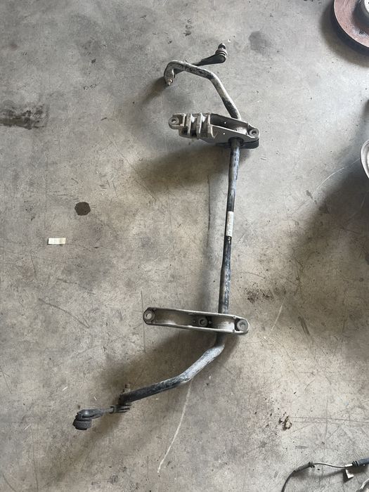 Bara stabilizatoare G11 g12 seria 7 fata motor benzina / diesel