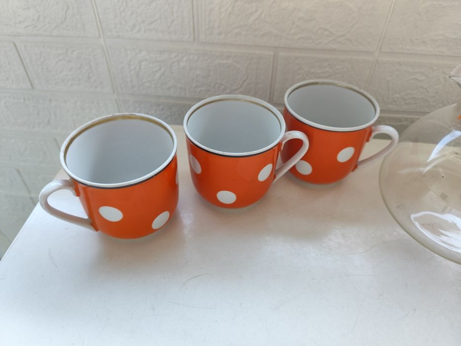 Комплект руски порцеланови чаши и кана