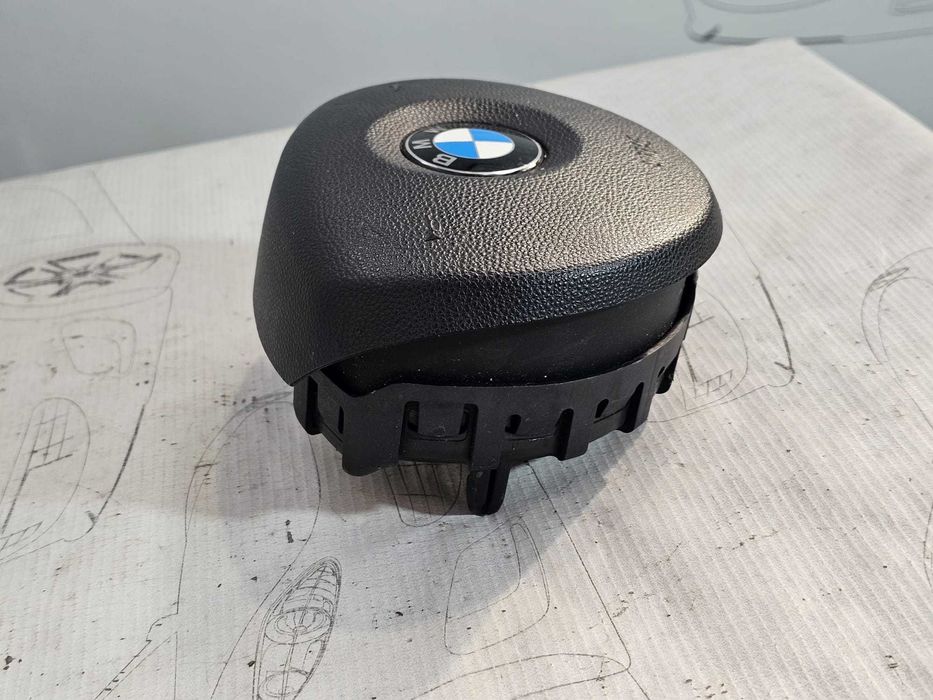 Airbag volan șofer BMW Seria 1 E81 E82 E87 E88 / Seria 3 E90 E91 2004-2013 2011 2.0i 88kW Cod OEM: 32306884672, 6884672 (5G3)