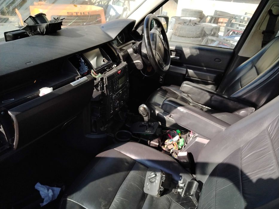 Land Rover Discovery 3 2.7 TDV6 190 к.с автоматик на части