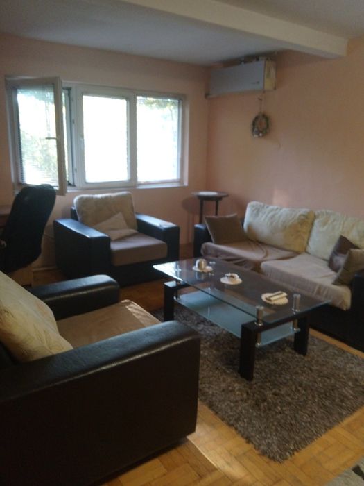 Дава се под наем Етаж от къща в София, Карпузица - 60 кв.м за 408 € - Снимка #2