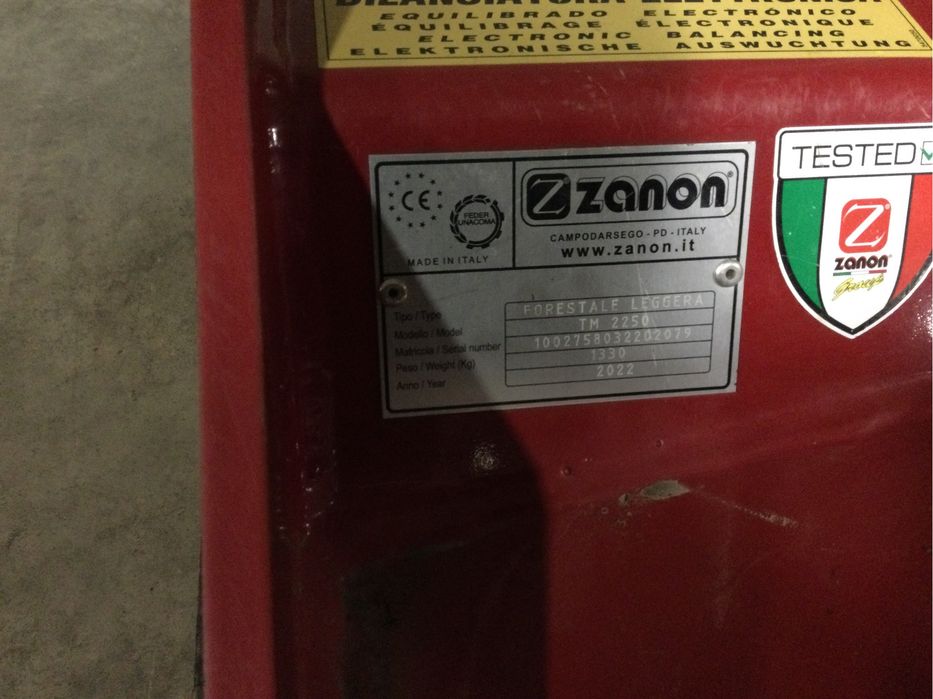 Tocator  forestal de resturi vegetale