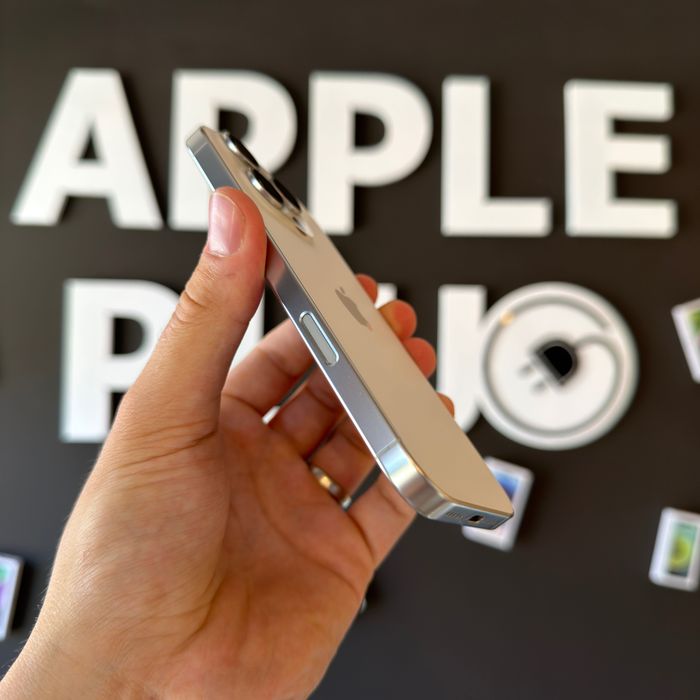 iPhone 16 Pro 128Gb White Titanium 92% Baterie + 24 Luni Garanție / Apple Plug