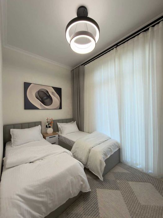 ;Яккасарай‼️3ком квартира 82м2+ балкон евро  ул Бабура Аэропорт РОВД