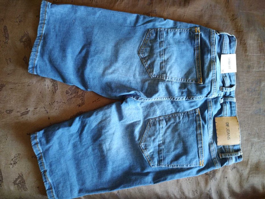 Мъжки къси дънки размер 30