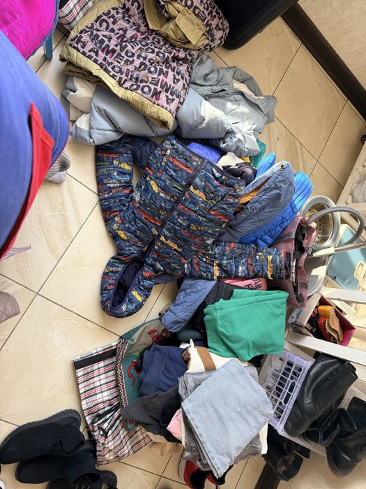 Обувь и одежда даром