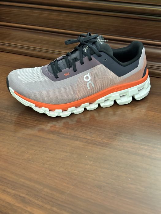 Беговые кроссовки On Running Cloudflow 4